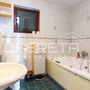 Prodaja, Kuća, Harmica, Bregovita II odvojak, Samostojeća, 207m2