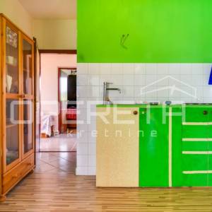 Prodaja, Kuća, Harmica, Bregovita II odvojak, Samostojeća, 207m2