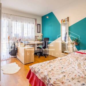 Prodaja, Kuća, Jelkovec, Ivana Sandelića, Samostojeća, 400m2