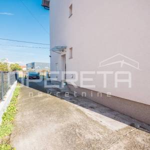 Prodaja, Kuća, Jelkovec, Ivana Sandelića, Samostojeća, 400m2