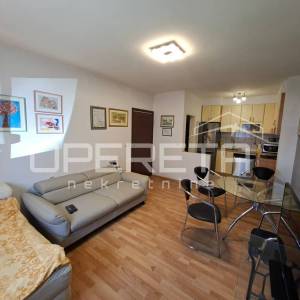 Prodaja, Kuća, Kila, Kila, Dvojni objekt, 187m2