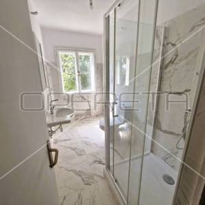 Prodaja, Kuća, Kraljevec na Sutli, Kraljevec na Sutli, Samostojeća, 456m2