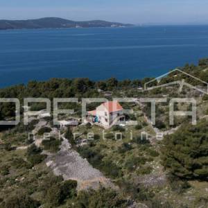 Prodaja, Kuća, Milna, Milna, Samostojeća, 150m2