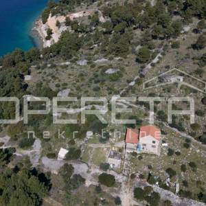 Prodaja, Kuća, Milna, Milna, Samostojeća, 150m2