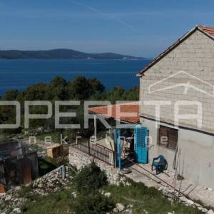 Prodaja, Kuća, Milna, Milna, Samostojeća, 150m2