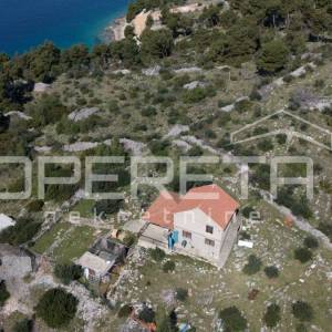 Prodaja, Kuća, Milna, Milna, Samostojeća, 150m2