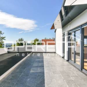 Prodaja, Kuća, Perjavica, Perjavica, Samostojeća, 440m2