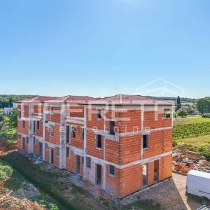 Prodaja, Kuća, Poreč, Poreč, Kuća u nizu, 82m2