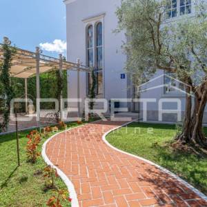 Prodaja, Kuća, Poreč, Vabriga, Dvojni objekt, 226m2