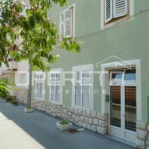 Prodaja, Kuća, Rab, Rab, Kuća u nizu, 500m2