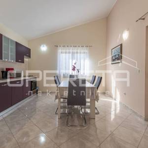 Prodaja, Kuća, Tinjan, Radetići, Samostojeća, 140m2