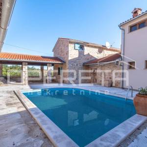 Prodaja, Kuća, Vižinada, Vižinada, Kuća u nizu, 120m2