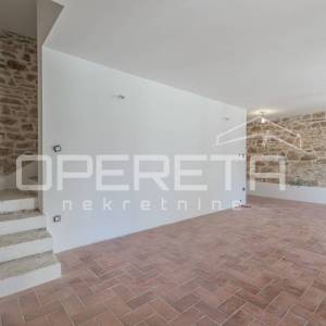 Prodaja, Kuća, Vižinada, Vižinada, Kuća u nizu, 120m2