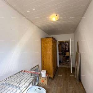 Prodaja kuće na odličnoj lokaciji u neposrednoj blizini Pulske arene, centar!