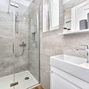 Prodaja kuće s bazenom u neposrednoj blizini mora, Peroj!