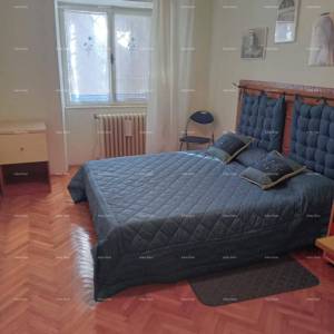 Prodaja kuće sa dvije garaže, Galižana!