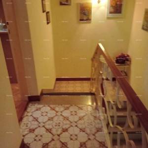 Prodaja kuće sa dvije garaže, Galižana!