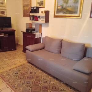 Prodaja kuće sa dvije garaže, Galižana!