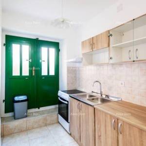 Prodaja lijepo uređene, renovirane istarske kuće s šternom, Marčana!