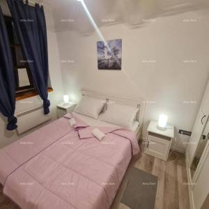 Prodaja lijepo uređenog i renoviranog stana u neposrednoj blizini centra, Pula! Odlična prilika!