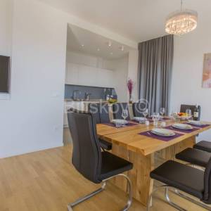 Prodaja, Makarska, 3 luksuzne vile, bazen