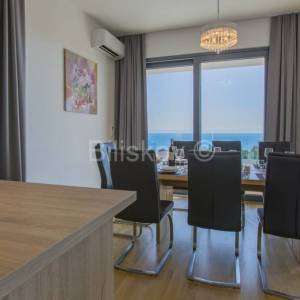 Prodaja, Makarska, 3 luksuzne vile, bazen