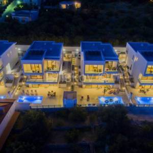 Prodaja, Makarska, 3 luksuzne vile, bazen