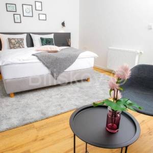 Prodaja, Manji hotel u blizini Plitvica, 8 soba