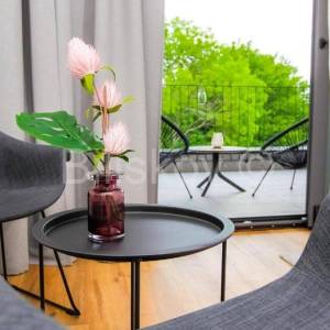 Prodaja, Manji hotel u blizini Plitvica, 8 soba