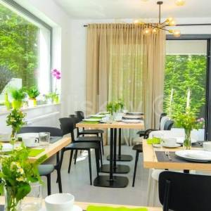 Prodaja, Manji hotel u blizini Plitvica, 8 soba