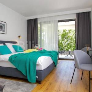 Prodaja, Manji hotel u blizini Plitvica, 8 soba