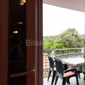 Prodaja, Marina, Vinišće, vila sa bazenom