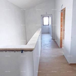 Prodaja moderne kuće s bazenom u mirnom i lijepom istarskom mjestu,  Svetvinčenat!