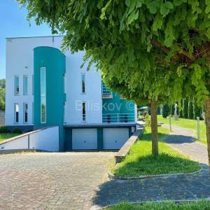 Prodaja, Nova Gradiška, Cernik, luksuzna vila