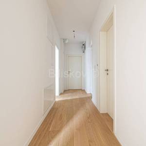 Prodaja, novogradnja, urbana vila, Maksimir, garaža, parking