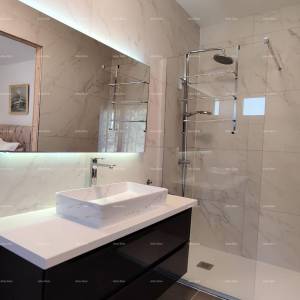 Prodaja - novoizgrađena kuća u blizini mora, Banjole!