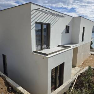 Prodaja, novoizgrađena vila s otvorenim pogledom