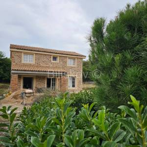 Prodaja, o. Krk, Risika, dvije prekrasne kuće, u izgradnji