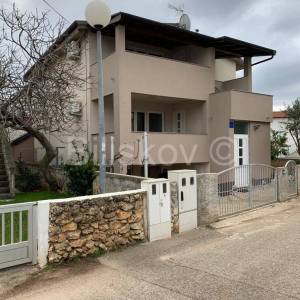 Prodaja, o. Vir, Vir, samostojeća kuća, blizina mora i plaže Jadro