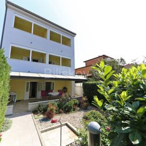 Prodaja, obiteljska kuća, Rovanjska, 195 m2