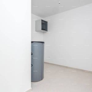 Prodaja obiteljske stambene kuće s bazenom, blizina Poreča!