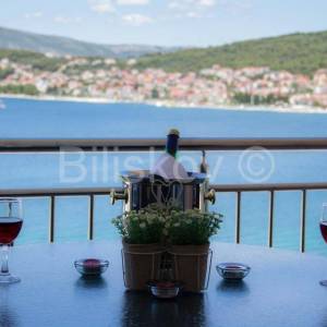 Prodaja, Okrug Gornji, stan s pogledom na more