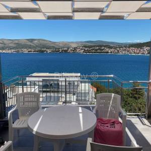 Prodaja, Okrug Gornji, stan s pogledom na more