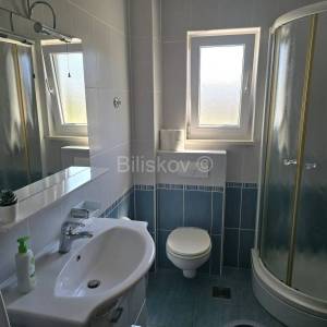 Prodaja, Okrug Gornji, stan s pogledom na more