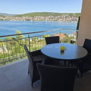 Prodaja, Okrug Gornji, stan s pogledom na more