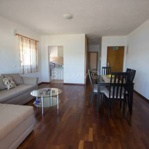 Prodaja, Okrug Gornji, stan s pogledom na more