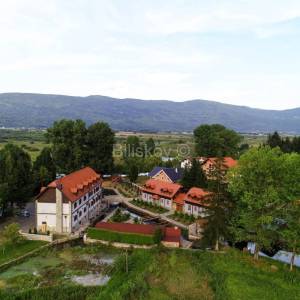 Prodaja, Otočac, Ličko Lešće, hotel 