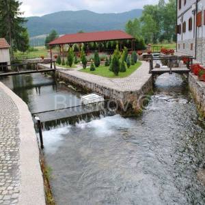 Prodaja, Otočac, Ličko Lešće, hotel 