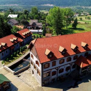 Prodaja, Otočac, Ličko Lešće, hotel 
