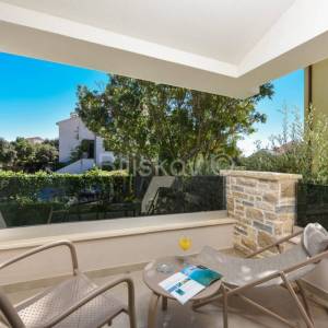 Prodaja, Otok Pag, Novalja, luksuzna vila s bazenom